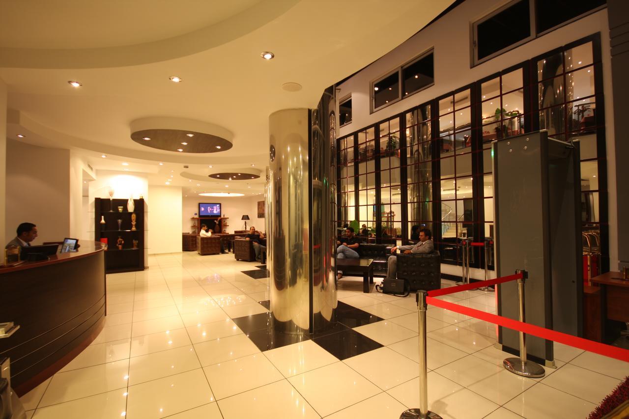 Plasma Hotel Tripoli Bagian luar foto